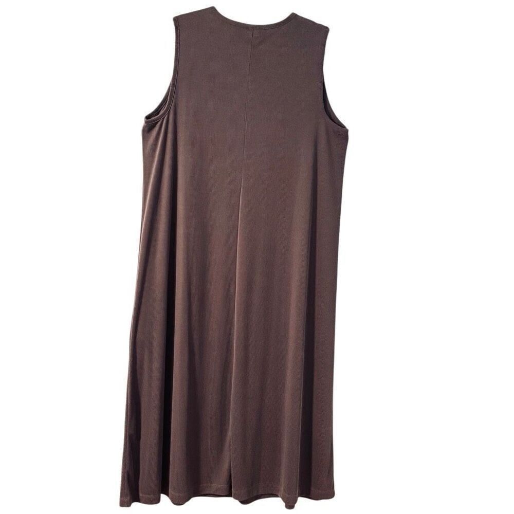 Draft Listing - Picture 3 of 8